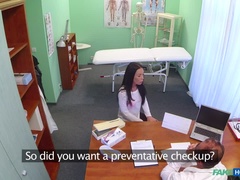 Blasen, Arzt, Hundestellung, Handjob, Lecken, Krankenschwester, Büro, Muschi