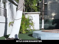 Sucer une bite, Femme couguar, Gorge profonde, Masturbation, Mère que j'aimerais baiser, Maman, Chatte, Belle mère