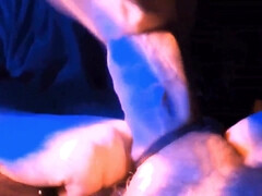 She takes a jizz flow in the middle of the pub