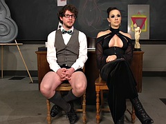 Sadomasochismus, Blasen, Weibliche domination, Hardcore, Strapon, Student, Tätowierung, Lehrer