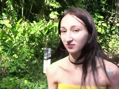フェラチオ, 茶髪の, 指いじり, 露出狂, 彼女, 小柄, 喫煙, オッパイの