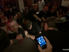 Anaal, Gebondenheid, Vrouw, Vernedering, Openbaar, Straf, Ruw, Bekijker