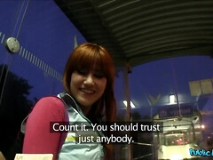 Sucer une bite, Tchèque, En levrette, Européenne, Argent, De plein air, Pov, Réalité