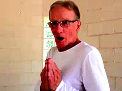 18 jahre, Blasen, Geschnappt, Spermaladung, Nonne, Orgasmus, Öffentlich, Jungendliche (18+)