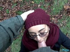 Amateur, Gros seins, Sucer une bite, Bottes, Brunette brune, Hôtel, Jupe, Épouse