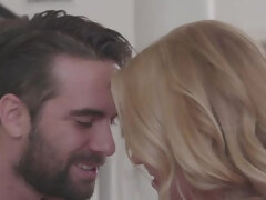 Grosser arsch, Grosser schwanz, Grosse titten, Blondine, Spermaladung, Hardcore, Milf