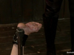 緊縛, ボンデージ, 服従, 足, 指いじり, 陵辱, お仕置き, 剃毛