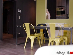 Красотки, Большие сиськи, Минет, Сперма во рту, Член, Двойное проникновение, Межрасовый секс, Втроем