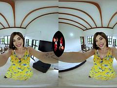 Tridimensionnel, Sucer une bite, Japonaise, Fille latino, Pov, Public, Réalité