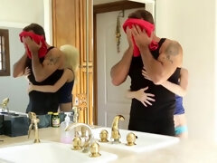 Arsch, Blasen, Spermaladung, Schwanz, Aufs gesicht abspritzen, Muschi, Jungendliche (18+), Titten