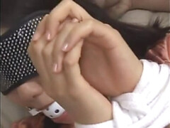 緊縛, 顔射, フェティッシュ, 手コキする, 日本人, 三人, おもちゃ, 妻