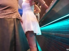 Sucer une bite, Habillées, Club, Dansant, Hard, Lesbienne, Léchez, Actrice du porno