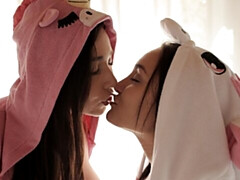 デカパイ, 茶髪の, ディルド, キス, レズビアン, なめる, 下着, 剃毛