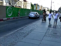 Enthousiasteling, Kont, Lieveling, Bruinharig, Fetisj, Openbaar, Tiener, Tieten likken