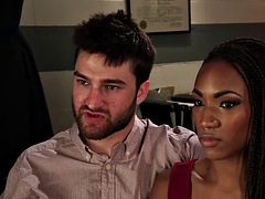 Tussi, Schwarz, Fesselspiele, Betrug, Gehörnter ehemann, Arzt, Weibliche domination, Fetisch