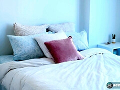 Grosser arsch, Grosse titten, Blondine, Spermaladung, Handjob, Absätze, Muschi, Titten