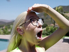 Большие сиськи, Блондинки, Минет, Семяизвержение, Собачьи, Милф, Мамочка, Сиськи