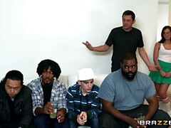 Braunhaarige, Aufs gesicht abspritzen, Brille, Natürlichen titten, Piercing, Pov, Rock, Tätowierung