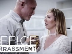 Gros cul, Blonde, Sucer une bite, En levrette, Doigter, Hard, Criant, Nénés