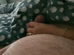 Enthousiasteling, Anaal, Pijpbeurt, Handbeurt, Masturbatie, Moeder die ik wil neuken, Tatoeage, Tieten likken