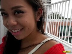 素人, アジア人, ベッドルーム, フェラチオ, イく瞬間, 顔射, ヒール, 小柄