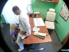 Любители, Жопа, Язык в попке, Блондинки, Ласковые ручки, Каблуки, Сиськи, Униформа