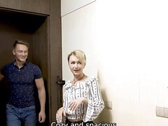 Rubia, Mamada, Pajear, Lamidas, Estrella porno, Coño, Afeitado, Cabello corto