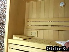 Oudere vrouw, Masturbatie, Moeder die ik wil neuken, Moeder, Kut duiken, Schreeuwen, Stiefmoeder, Kousen