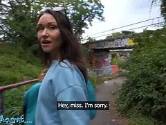 Morena, Hd, Monstruo, Orgasmo, Al aire libre, Pequeña, Público, Tetas