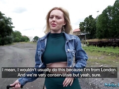 Culo grande, Tetas grandes, Británico, Estilo perrito, Sexo duro, Público, Realidad, Tetas