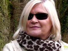 Rondelette, Mamie, Lesbienne, Léchez, Masturbation, Mature, Mère que j'aimerais baiser, Chatte