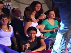 Enthousiasteling, Aziatisch, Lieveling, Mooie dikke vrouwen, Groep, Hardcore, Interraciaal, Trio