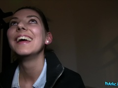 Amateur, Sucer une bite, En levrette, De plein air, Pov, Public, Nénés