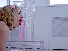 Blonde, Talons, Petite femme, Actrice du porno, Chatte, Rasée, Maigrichonne, Solo