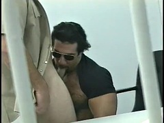 Grosse bite, Sucer une bite, Homosexuelle, Branlette thaïlandaise, Mature, Muscle, Orgie, Uniforme