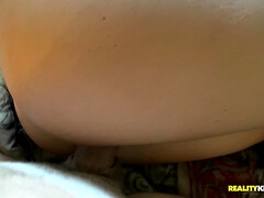 Leie, Grosser arsch, Blondine, Blasen, Spermaladung, Aufs gesicht abspritzen, Geschwollene nippel, Titten