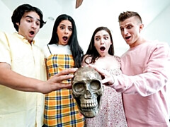 Любители, Большая жопа, Большой член, Большие сиськи, Минет, Вчетвером, Тощие, Молоденькие