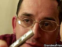 Gros seins, Mamie, Hd, Mature, Maman, Chatte, Réalité, Plan cul à trois