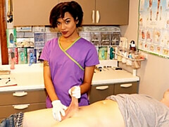 Amateur, Grosse bite, Brunette brune, Noir ébène, Doigter, Branlette thaïlandaise, Masturbation, Cheveux courts