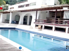 Anaal, Blond, Rondborstig, Interraciaal, Natuurlijke tieten, Buiten, Biljart, Tatoeage