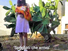 Любители, Большой член, Кончили внутрь, Секс без цензуры, Итальянки, Натуральные сиськи, От первого лица, На публике