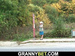 Mooi, Grote mammen, Blond, Diep in de keel, Rijpe lesbienne, Moeder die ik wil neuken, Moeder, Stiefmoeder