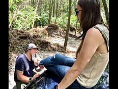 Amarrada, Dominación, Pies, Dominacion femenina, Hd, Lamidas, Al aire libre, Esclavo