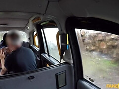 素人, 黒人, イく瞬間, ドレス, 顔射, 手コキする, ヒール, ショートヘア