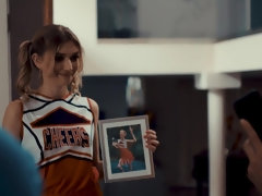 Tetas grandes, Rubia, Mamada, Animadora, Estilo perrito, Hd, Adolescente, Trio