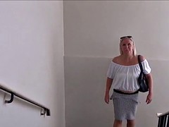 Lieveling, Flashing, Omie, Moeder die ik wil neuken, Buiten, Openbaar, Tieten likken, Bekijker