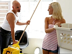 Grote kont, Grote lul, Blond, Pijpbeurt, Hondjeshouding