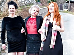 Leie, Grosser arsch, Grosse titten, Blasen, Fetisch, Reif, Milf, Flotter dreier