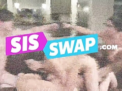 Grote mammen, Oudere vrouw, Sperma shot, Likken, Moeder die ik wil neuken, Kut duiken, Zusters, Trio