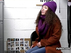 18 jaar, Pijpbeurt, Bruinharig, Hardcore, Hd, Kantoor, Tiener, Tieten likken